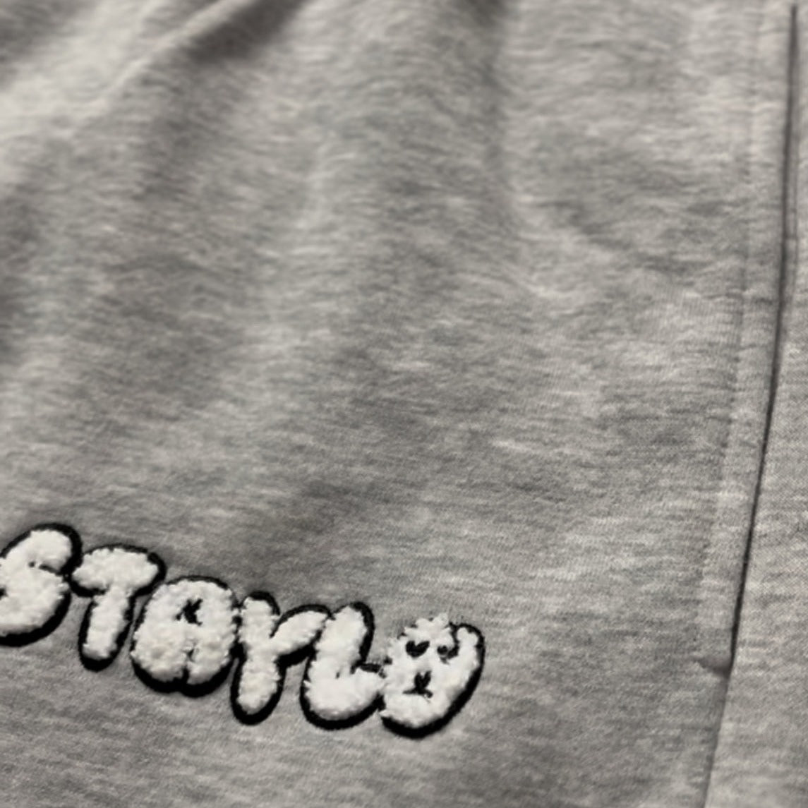 STAPLE TRACKIES